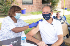 September 16, 2021: Sen. Kane joined state Rep. Brian Kirkland and Chester City officials for a Health Fair at City Hall.  Visitors were provided with flu shots as well as advice on health concerns, health insurance, personal safety and government services available to help keep people going strong into the fall.