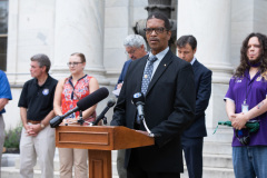 August 31, 2021: State Senators John Kane and Tim Kearney hosted an Overdose Awareness Day Vigil to honor lives lost to overdoses.