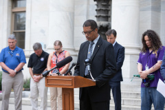 August 31, 2021: State Senators John Kane and Tim Kearney hosted an Overdose Awareness Day Vigil to honor lives lost to overdoses.