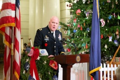 Diciembre 14, 2021: Senator Kane attended the annual Wreaths Across America ceremony in the Capitol today. The event honors fallen service members through the donation of millions of wreaths to cemeteries across America.